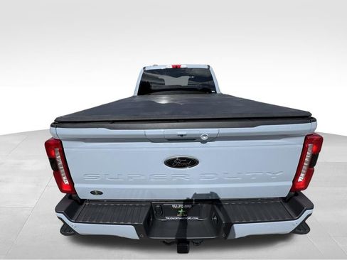 Used 2026 Ford F350 Lariat w/ Tremor Off-Road Package AWD/4WD image 10