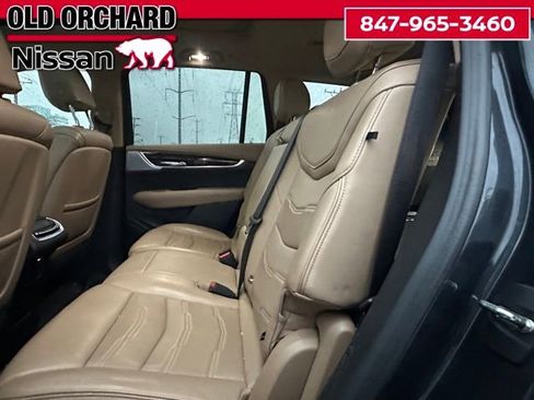 Used 2023 Cadillac XT6 Sport w/ Platinum Package image 10