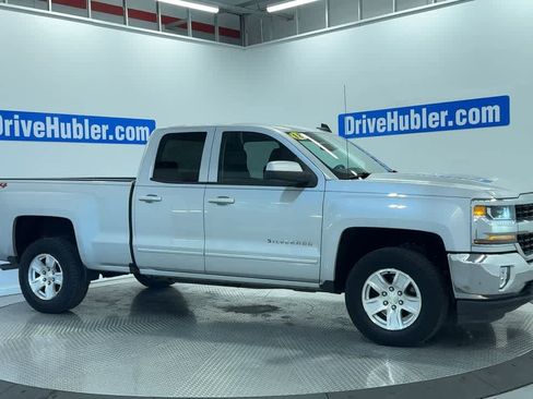 Used 2018 Chevrolet Silverado 1500 LT w/ All Star Edition image 4