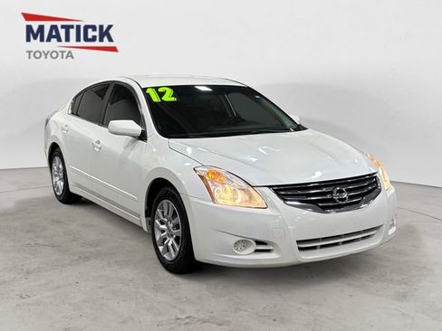 Used 2012 Nissan Altima 2.5 S image 1