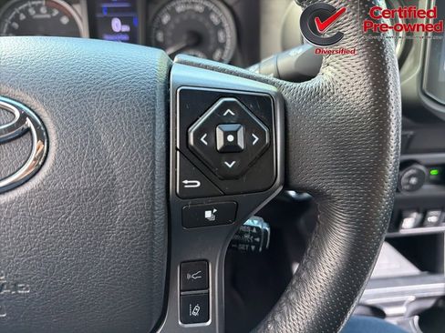Used 2020 Toyota Tacoma TRD Off-Road AWD/4WD image 60
