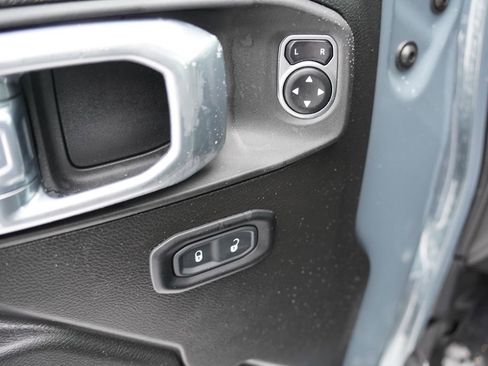 Certified 2024 Jeep Wrangler Willys image 20