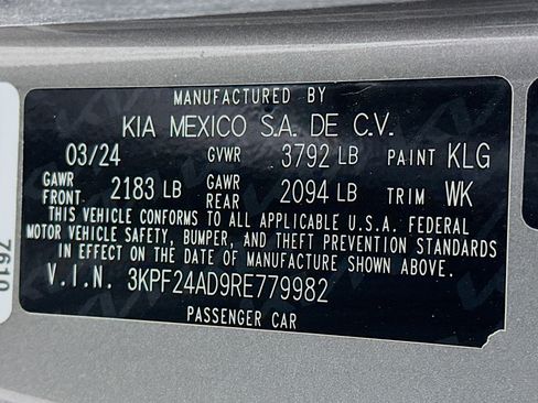 Used 2024 Kia Forte LXS FWD image 12