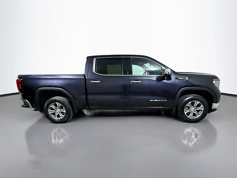 Used 2025 GMC Sierra 1500 SLT AWD/4WD image 8