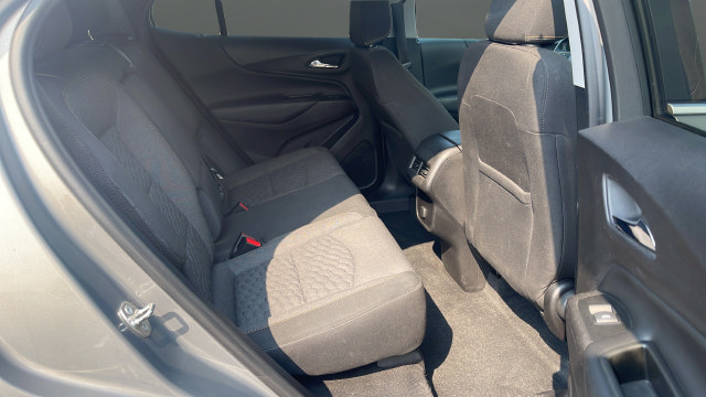 Used 2018 Chevrolet Equinox LT AWD/4WD image 26