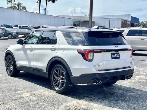 New 2025 Ford Explorer ST w/ Sun And Sound Package image 3