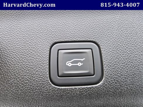 Used 2024 Chevrolet Suburban High Country AWD/4WD image 31