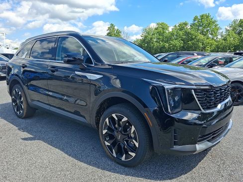 New 2026 Kia Sorento EX AWD/4WD image 2