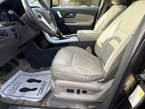 Used 2011 Ford Edge Limited w/ 301A Rapid Spec Order Code image 11