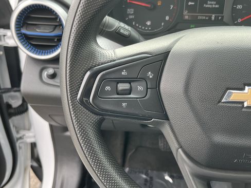 Used 2024 Chevrolet Trax LS FWD image 20