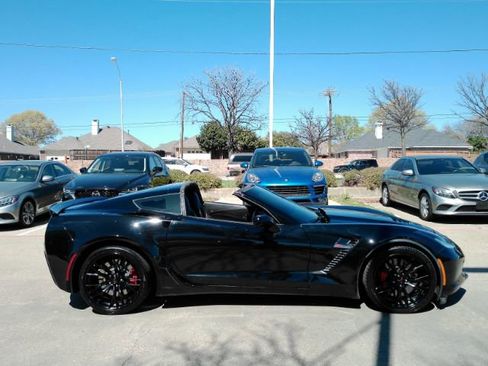 Used 2016 Chevrolet Corvette Z06 w/ 2LZ Preferred Equipment Group image 13