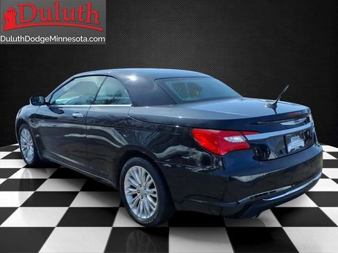 Used 2011 Chrysler 200 Limited FWD image 3