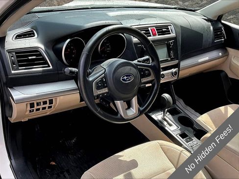 Used 2017 Subaru Outback 2.5i AWD/4WD image 10