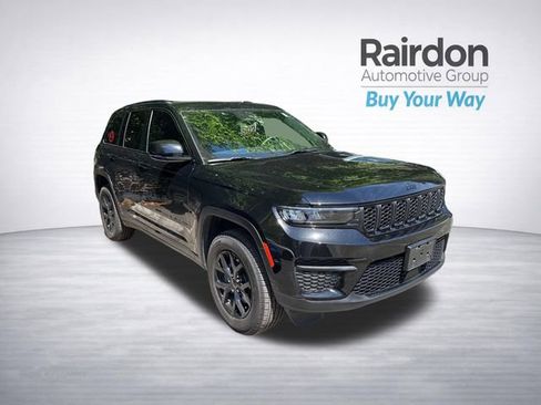Used 2024 Jeep Grand Cherokee Altitude AWD/4WD image 1