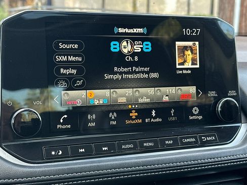 Used 2021 Nissan Rogue Platinum image 17