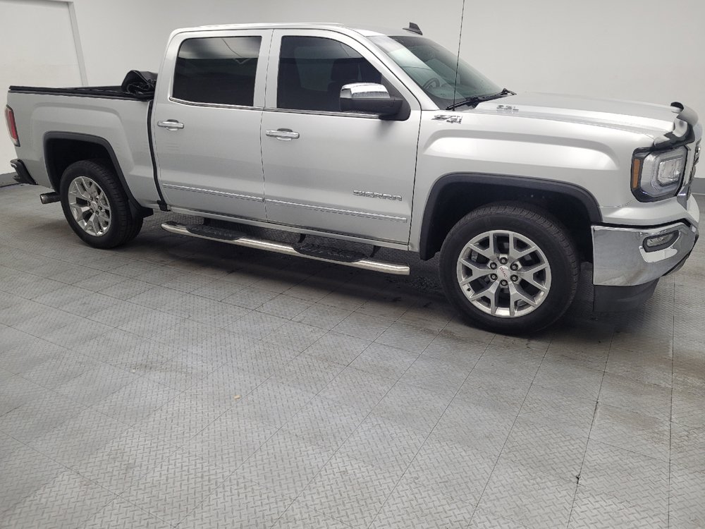 Used 2018 GMC Sierra 1500 SLT w/ SLT Premium Package AWD/4WD image 11