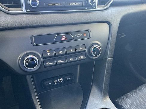 Used 2017 Kia Sportage LX image 23