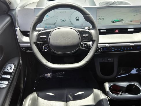 Used 2023 Hyundai Ioniq 5 Limited AWD/4WD image 12