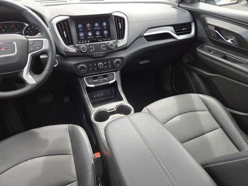 Used 2023 GMC Terrain SLT w/ Tech Package FWD image 32