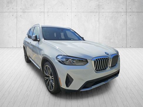 Used 2024 BMW X3 sDrive30i w/ Convenience Package w/ZPA RWD image 2