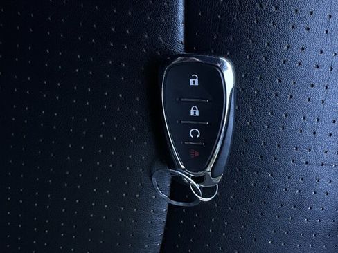 Used 2018 Chevrolet Sonic Premier FWD image 15