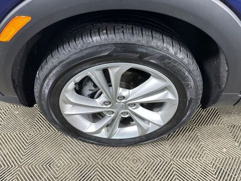 Used 2023 Buick Encore GX Preferred w/ Cold Weather Comfort Package image 16