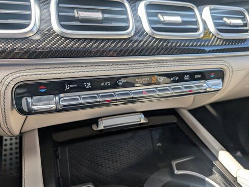 Used 2024 Mercedes-Benz GLE 53 AMG GLE 53 AMG image 25