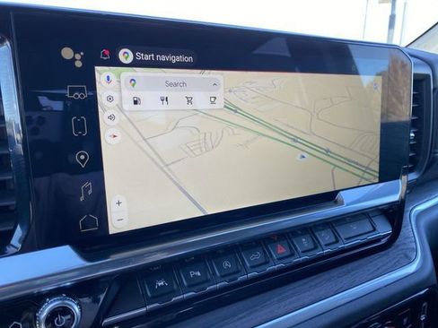 New 2026 GMC Sierra 1500 SLT image 18