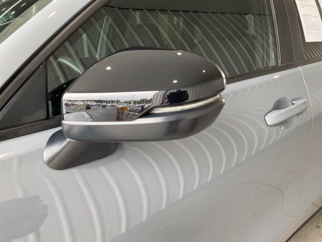 Certified 2026 Honda HR-V Sport image 3