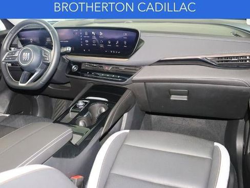 Certified 2024 Buick Envision Sport Touring AWD/4WD image 29