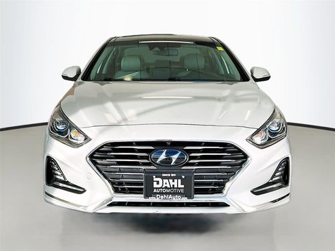 Used 2019 Hyundai Sonata Limited image 3