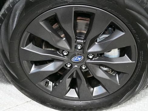 Certified 2025 Subaru Outback Onyx Edition AWD/4WD image 22