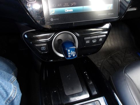 Used 2020 Toyota Prius Prime XLE image 21