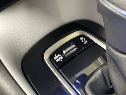 Used 2026 Toyota Corolla SE FWD image 36