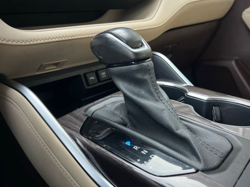 Used 2020 Toyota Highlander Limited image 55