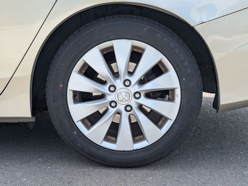 Used 2014 Honda Accord EX-L image 48