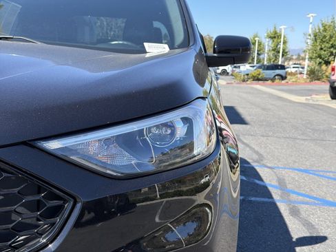 Used 2022 Ford Edge ST-Line AWD/4WD image 13