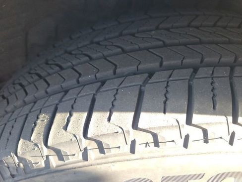 Certified 2022 Toyota Highlander Platinum image 12