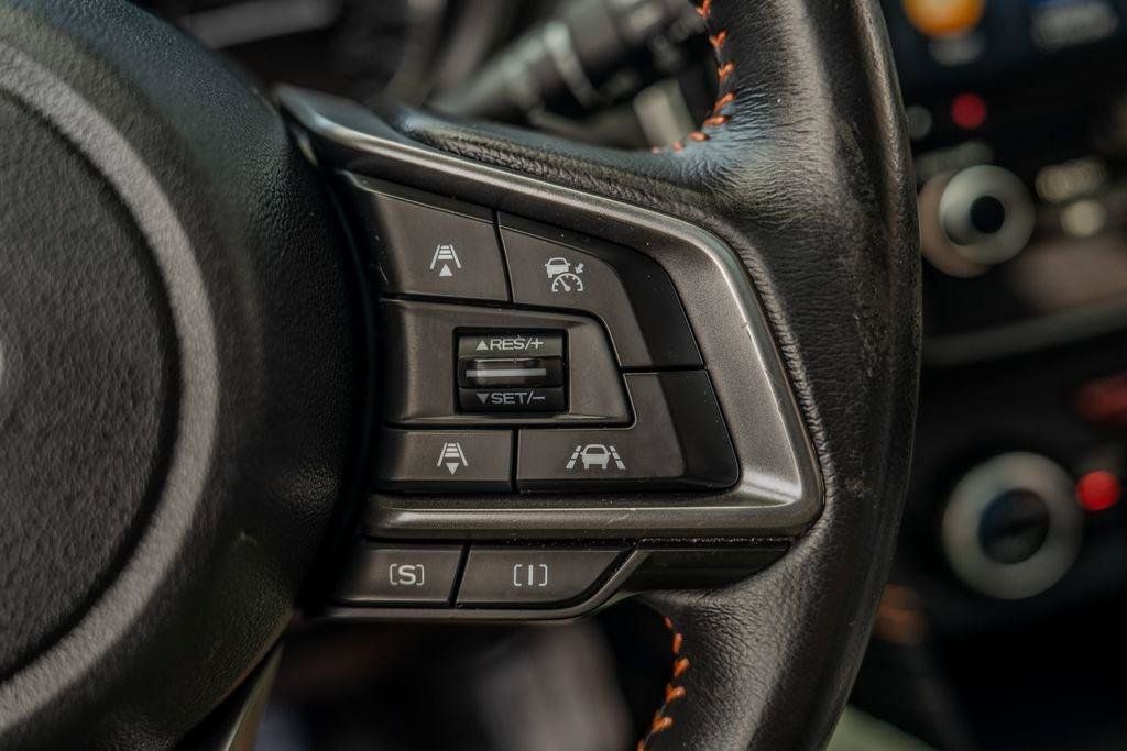 Used 2020 Subaru Crosstrek 2.0i Limited w/ Moonroof Package w/Navigation AWD/4WD image 33