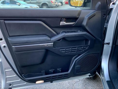 Used 2024 Toyota Tacoma TRD Sport w/ TRD Sport Premium Package image 21