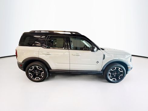Used 2022 Ford Bronco Sport Outer Banks w/ Tech Package AWD/4WD image 10