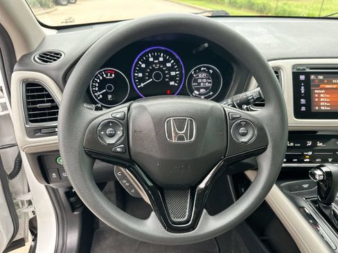 Used 2016 Honda HR-V EX image 14
