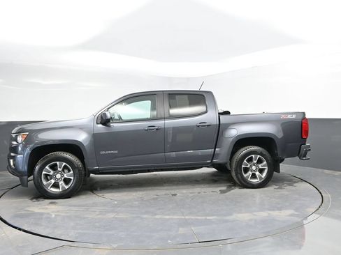 Used 2017 Chevrolet Colorado Z71 AWD/4WD image 6