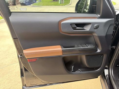 Used 2023 Ford Bronco Sport Outer Banks w/ Tech Package AWD/4WD image 23