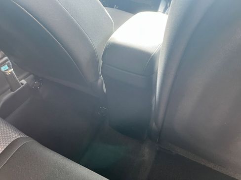 Used 2025 Kia Soul LX w/ LX Technology Package image 23