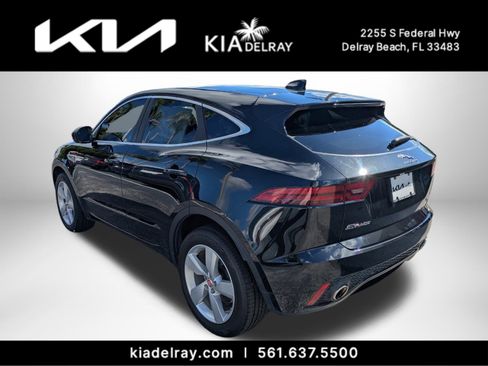 Used 2018 Jaguar E-PACE R-Dynamic SE image 6