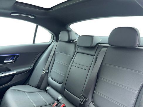 Used 2024 Mercedes-Benz C 300 Sedan image 38