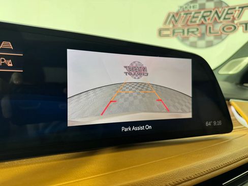 Used 2024 Cadillac XT4 Premium Luxury w/ Technology Package AWD/4WD image 19