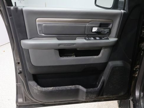 Used 2014 RAM 2500 SLT image 13