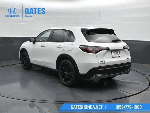 New 2027 Honda HR-V Sport image 8